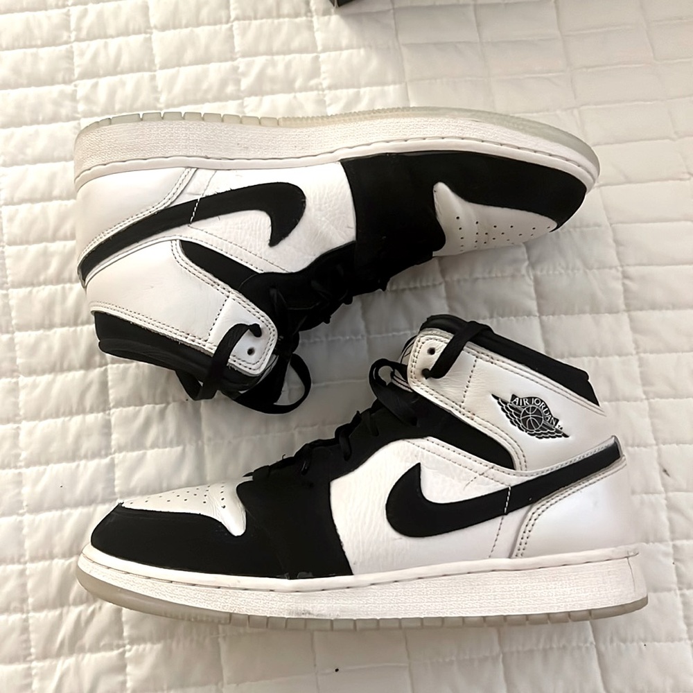 AIR JORDAN 1 MID Diamond